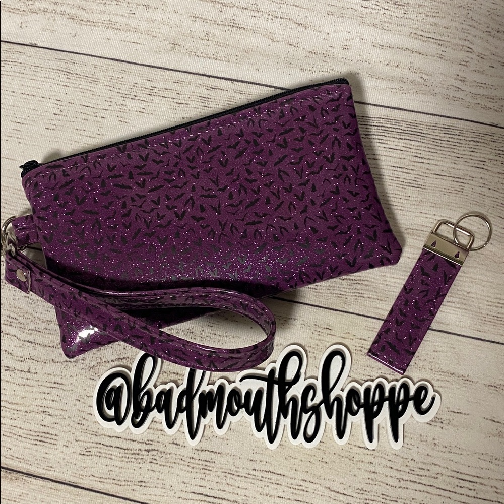 *Double K Originals OOAK Purple Light Up Pumpkin with GITD Bats Purse Bag Set - Picture 14 of 16